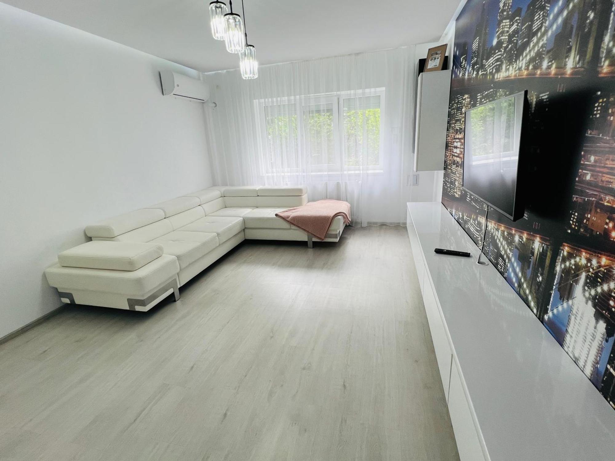 The White Pearl Apartment Oradea Dış mekan fotoğraf